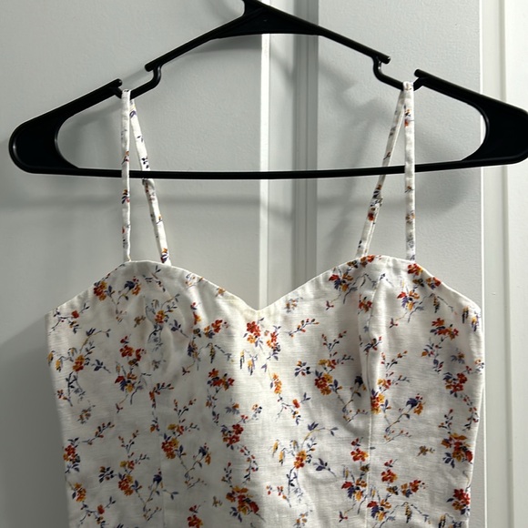 Reformation Roarke Dress - Picture 8 of 10